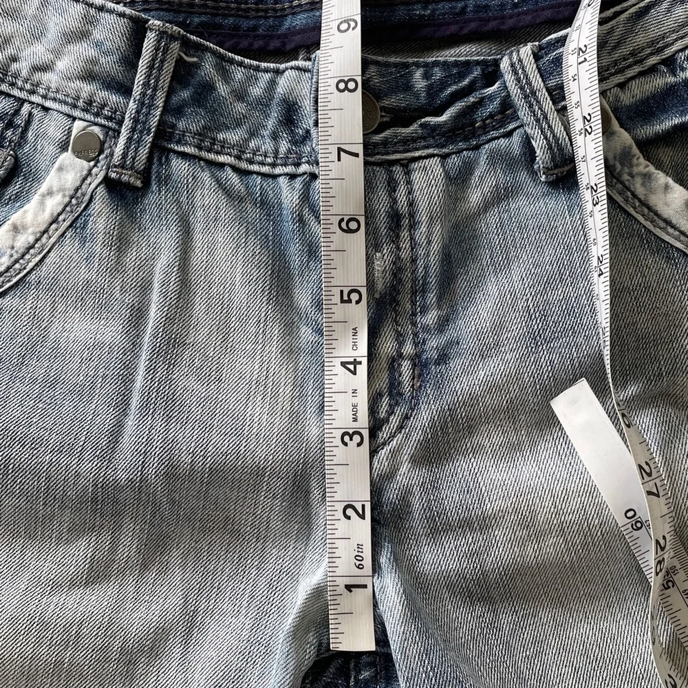 EXPRESS Low Rise Jean Shorts Button Fly Cut Off Jean Short Beach Wash Blue